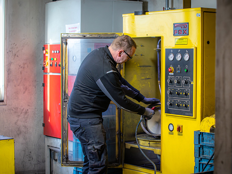 FSX machine voor Topcats roetfilter reiniging